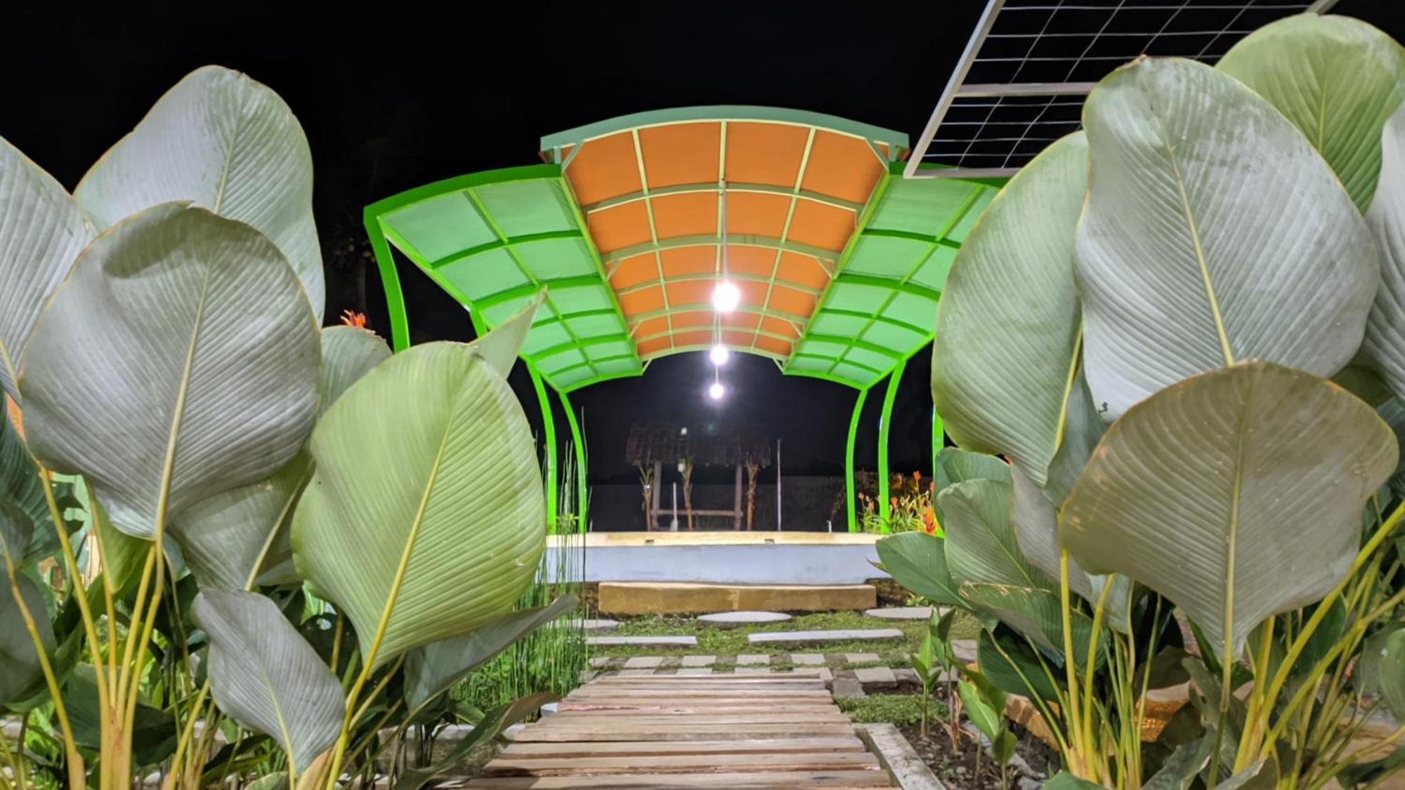 Wooden Kemiren Homestay Banyuwangi Banyuwangi  Bagian luar foto
